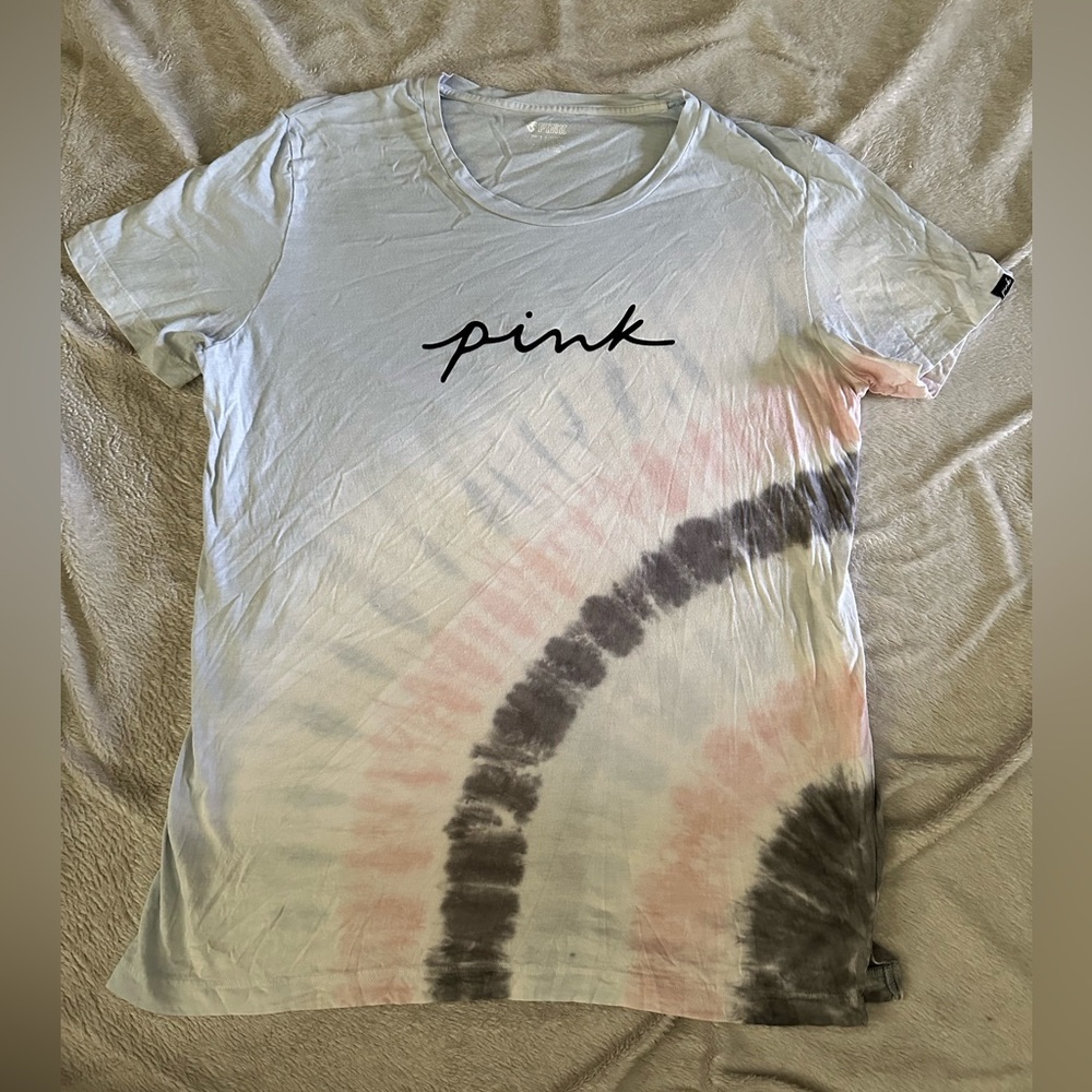 VS VICTORIAS SECRET PINK CAMPUS LONG SLEEVE TEE TOP HYDRANGEA TIE DYE SCRIPT L